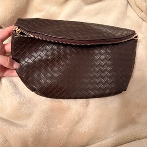 Rory oversized belt bag